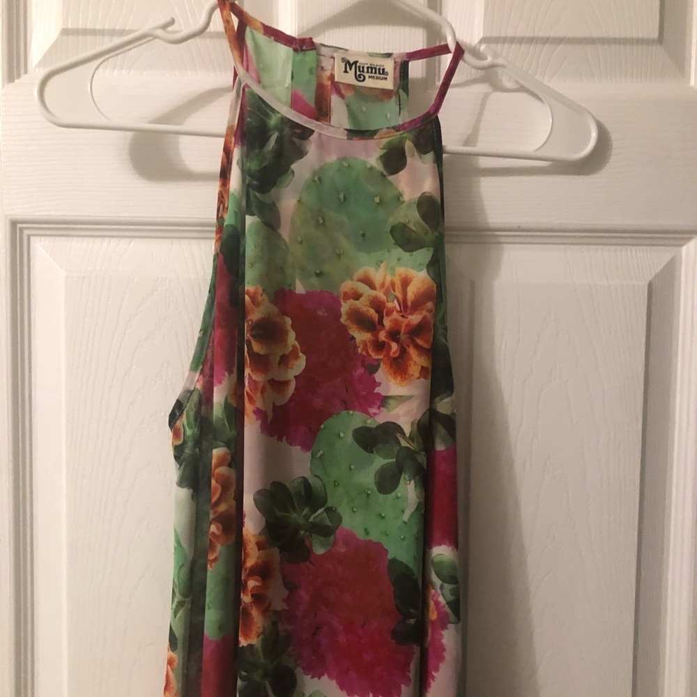 Floral tank